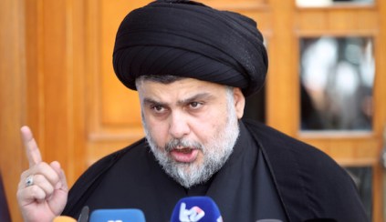 Prominent Iraqi Shi'ite cleric Moqtada al-Sadr speaks during news conference in Najaf, south of Baghdad, April 30, 2016. REUTERS/Alaa Al-Marjani - RTX2C8KD